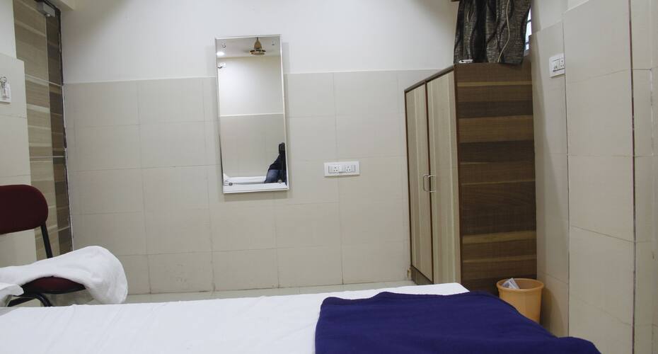 Vijaya Residency Hotel, Visakhapatnam 4